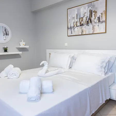 Electras House Apartment
