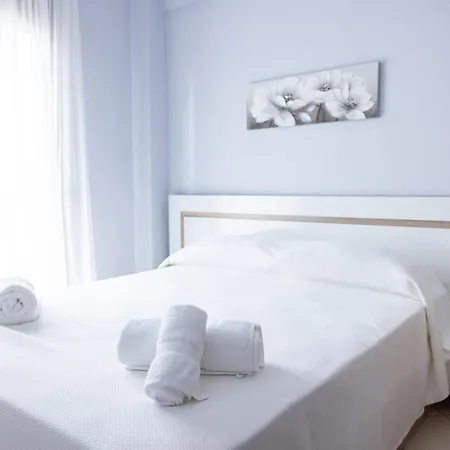 Apartment Electras House *