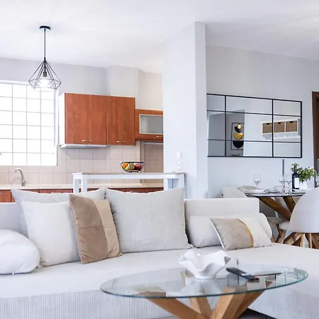 Electras House Apartment *